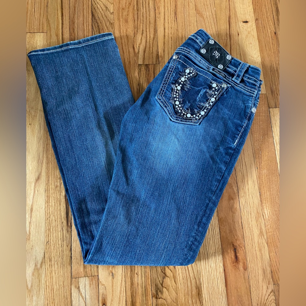 Miss Me Size 33 Bootcut